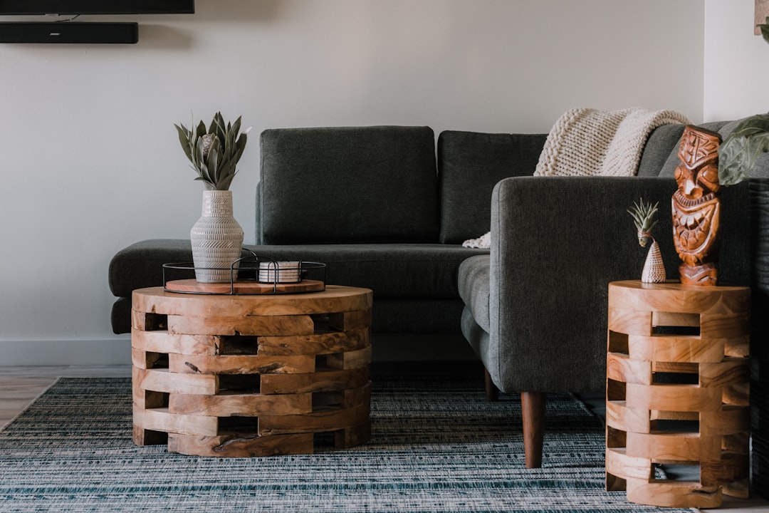 Tavolino da Divano in Bambù con Ruote